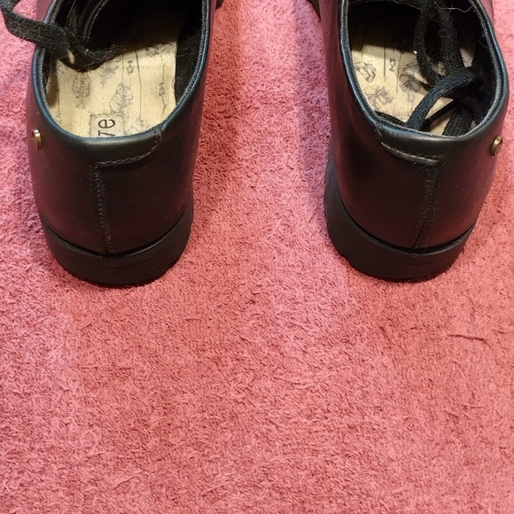 Groove Jaded Women Us size 10 Black Oxford - Picture 6 of 9
